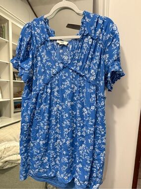 Entro Blue Floral Ruffled Blouse